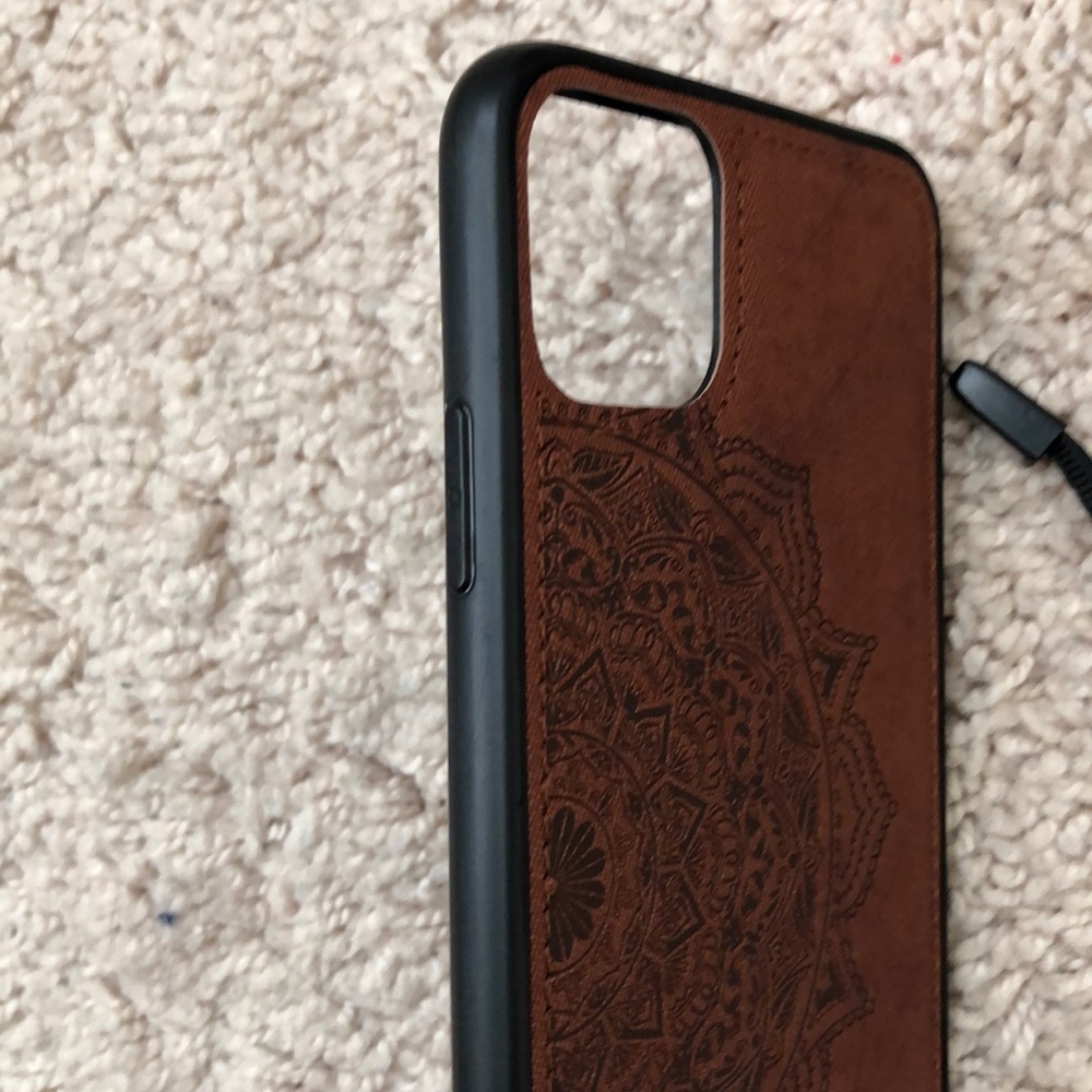 Iphone11 case - Picture 2 of 4